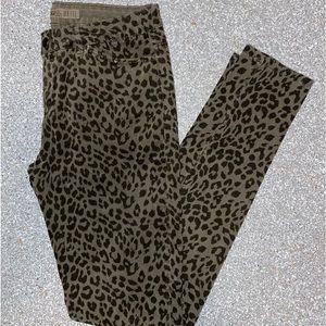 TRF Premium Wash Jeans Zara